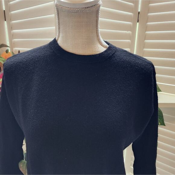 ALEXIS XS BLACK WOOL CROP SWEATER - Picture 2 of 6